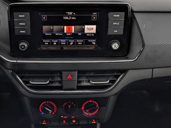 Volkswagen Polo VI с пробегом 2021 года, цена 1 419 000 рублей, 82130 км, лифтбек, Автокод Объявления