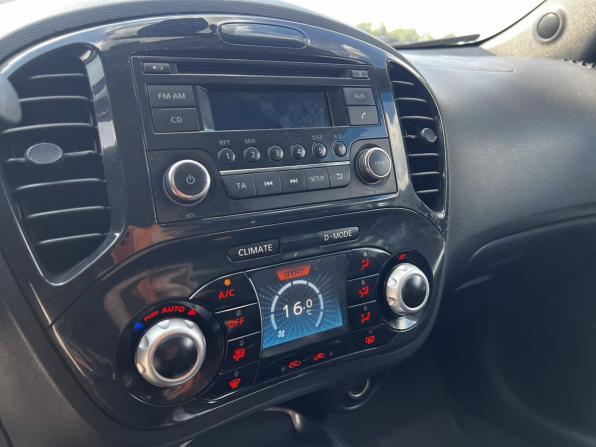 Nissan Juke I с пробегом 2012 года, цена 900 000 рублей, 152222 км, внедорожник, Автокод Объявления