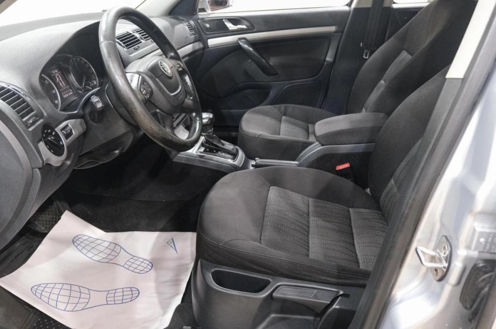 Skoda Octavia II (A5) Рестайлинг Новокузнецк  - изображение 12