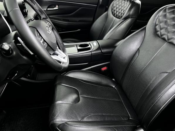 Hyundai Santa Fe IV Рестайлинг с пробегом 2021 года, цена 3 150 000 рублей, 94197 км, внедорожник, Автокод Объявления