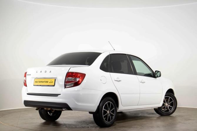 Lada (ВАЗ) Granta I Рестайлинг с пробегом 2022 года, цена 649 000 рублей, 165290 км, седан, Автокод Объявления