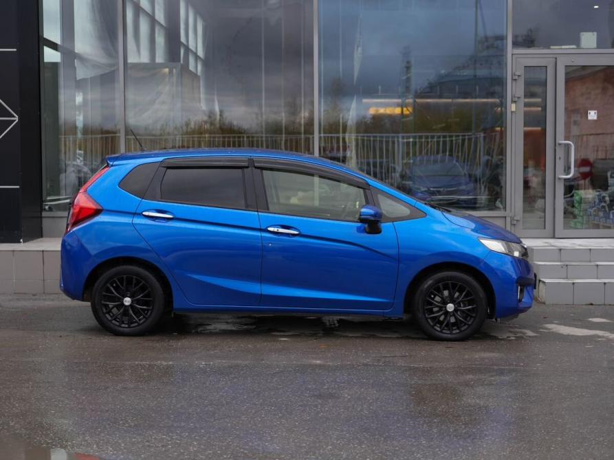 Honda Fit III Рестайлинг Новосибирск  - изображение 4
