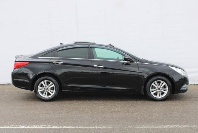 Hyundai Sonata VI (YF) с пробегом 2012 года, цена 1 160 000 рублей, 204209 км, седан, Автокод Объявления