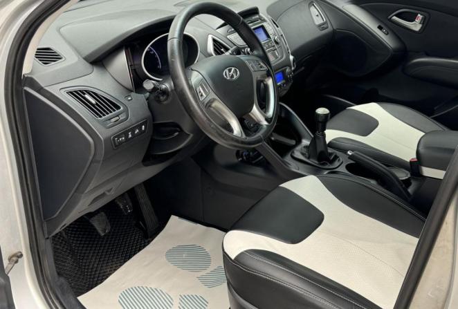 Hyundai ix35 I с пробегом 2012 года, цена 1 090 000 рублей, 194132 км, внедорожник, Автокод Объявления