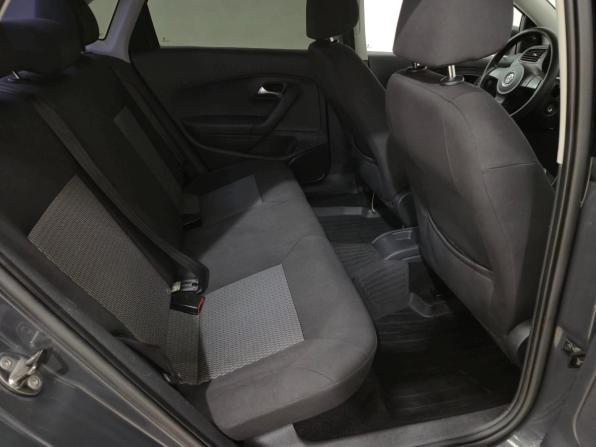 Volkswagen Polo V с пробегом 2015 года, цена 600 000 рублей, 232471 км, седан, Автокод Объявления