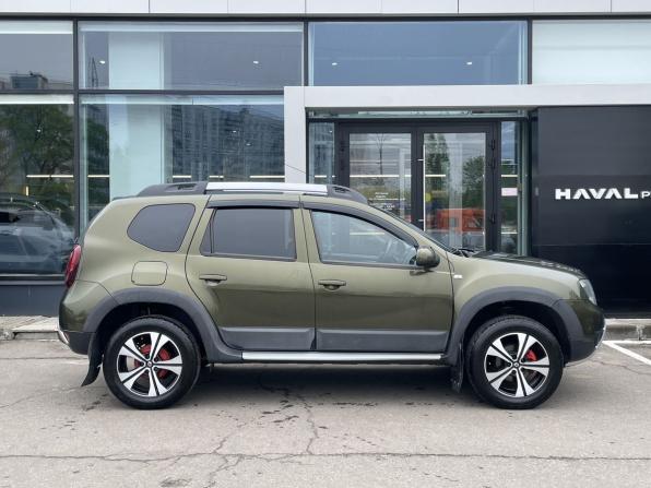 Renault Duster I Рестайлинг с пробегом 2017 года, цена 1 419 000 рублей, 152267 км, внедорожник, Автокод Объявления