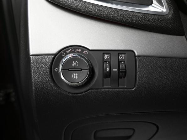 Opel Mokka I с пробегом 2012 года, цена 945 000 рублей, 185226 км, внедорожник, Автокод Объявления