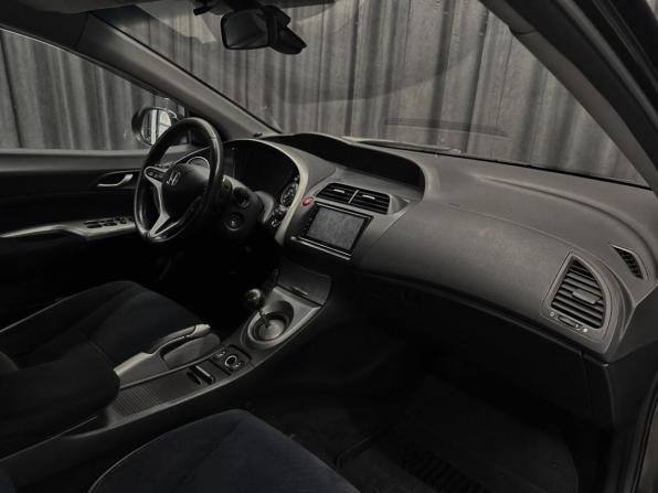 Honda Civic VIII с пробегом 2008 года, цена 740 000 рублей, 220000 км, хэтчбек, Автокод Объявления