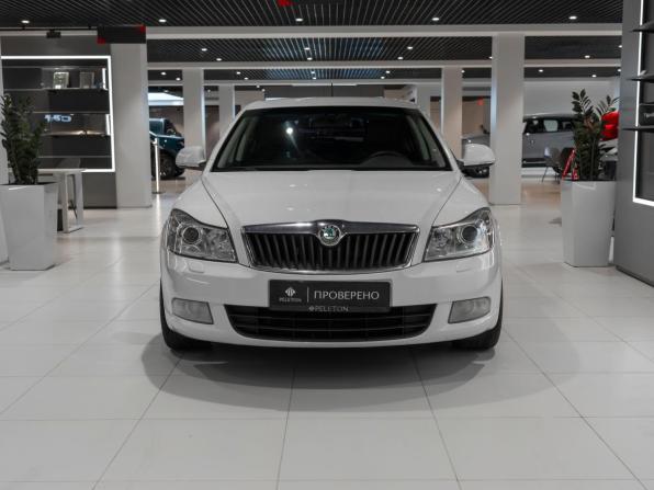 Skoda Octavia II (A5) Рестайлинг с пробегом 2012 года, цена 830 000 рублей, 274905 км, лифтбек, Автокод Объявления