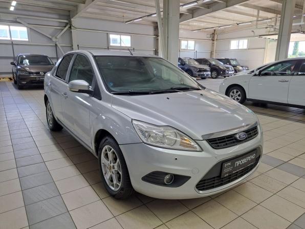 Ford Focus II Рестайлинг с пробегом 2008 года, цена 475 000 рублей, 293900 км, седан, Автокод Объявления