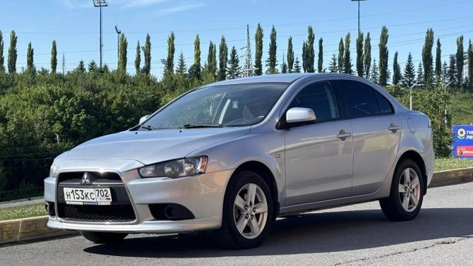 Mitsubishi Lancer X Рестайлинг с пробегом 2012 года, цена 950 000 рублей, 195000 км, седан, Автокод Объявления