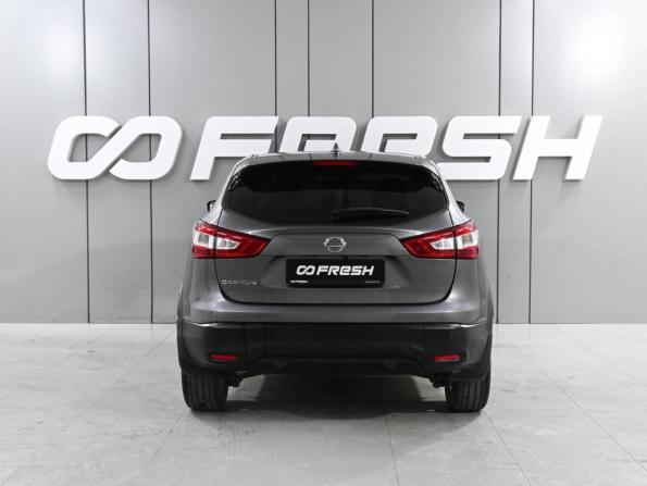 Nissan Qashqai II с пробегом 2017 года, цена 1 679 000 рублей, 150452 км, внедорожник, Автокод Объявления