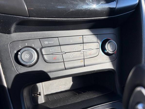 Ford Focus III Рестайлинг с пробегом 2018 года, цена 835 000 рублей, 200900 км, хэтчбек, Автокод Объявления