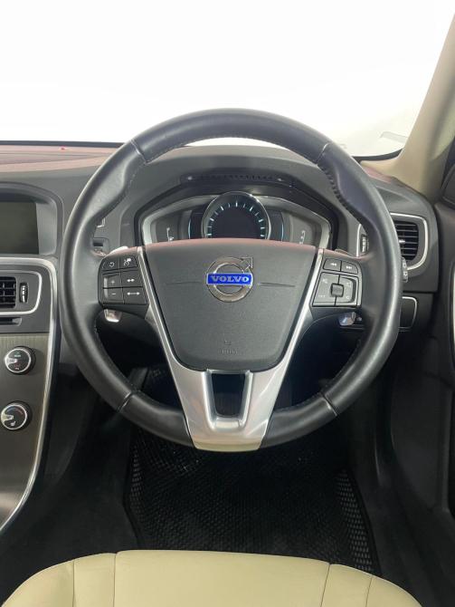 Volvo V60 I Рестайлинг Воронеж  - изображение 12