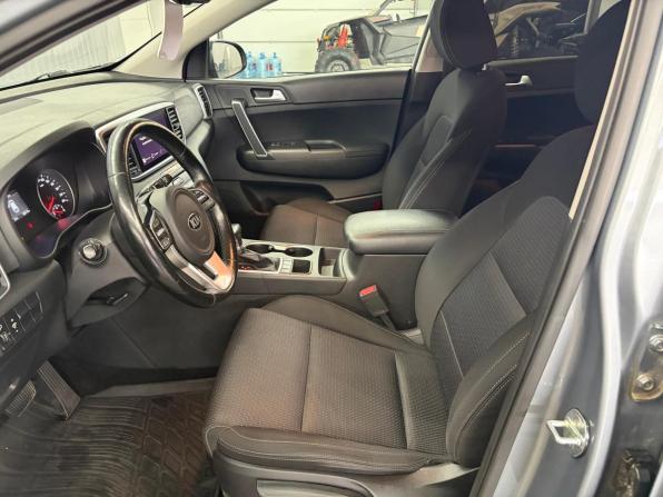 Kia Sportage IV Рестайлинг с пробегом 2021 года, цена 2 397 000 рублей, 68486 км, внедорожник, Автокод Объявления