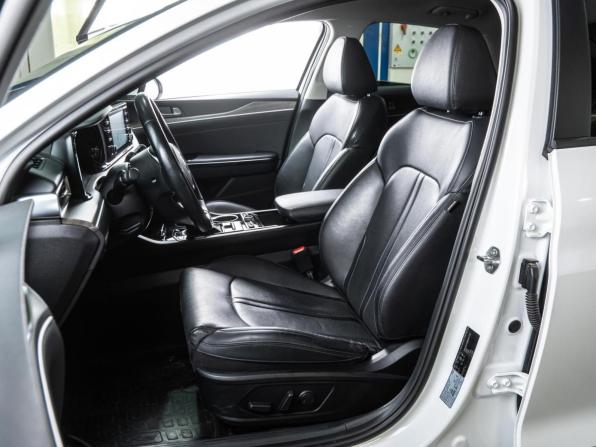 Kia K5 III с пробегом 2020 года, цена 2 899 000 рублей, 31066 км, седан, Автокод Объявления