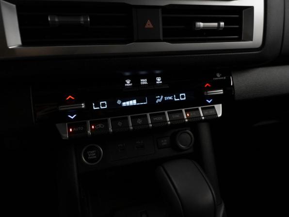 Mitsubishi L200 VI с пробегом 2025 года, цена 5 350 000 рублей, 15 км, пикап, Автокод Объявления
