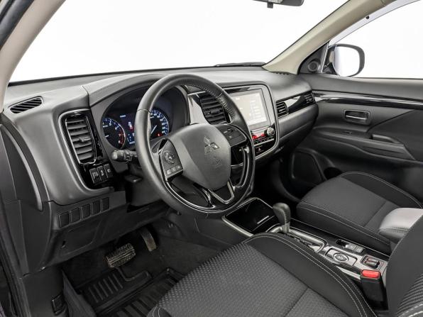 Mitsubishi Outlander III Рестайлинг 3 с пробегом 2020 года, цена 2 790 000 рублей, 54719 км, внедорожник, Автокод Объявления