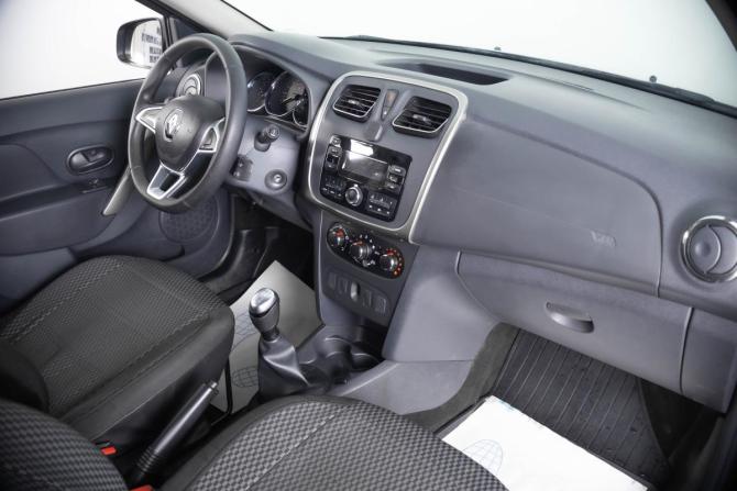 Renault Sandero II Рестайлинг с пробегом 2022 года, цена 1 649 000 рублей, 44217 км, хэтчбек, Автокод Объявления
