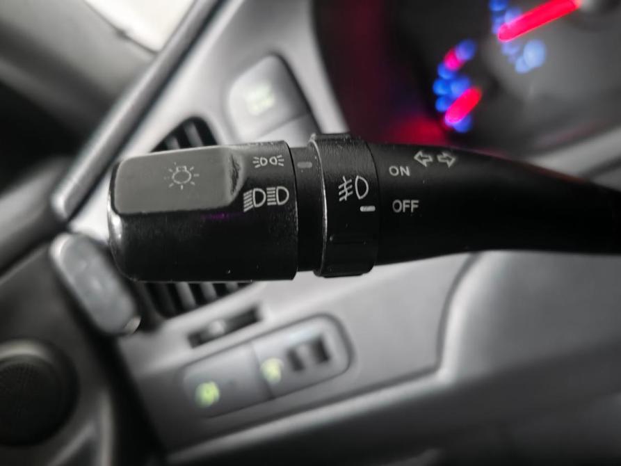 Hyundai Elantra III (XD2) Рестайлинг Москва  - изображение 14