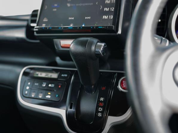 Honda N-BOX I с пробегом 2012 года, цена 650 000 рублей, 185264 км, микровэн, Автокод Объявления