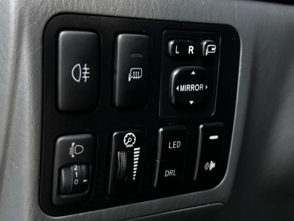 Toyota Land Cruiser Prado 120 Series Рестайлинг с пробегом 2008 года, цена 2 170 000 рублей, 318309 км, внедорожник, Автокод Объявления