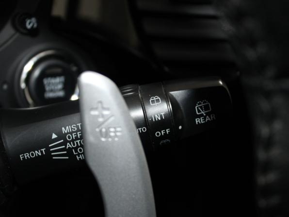 Mitsubishi Outlander III Рестайлинг 2 с пробегом 2015 года, цена 1 559 900 рублей, 223398 км, внедорожник, Автокод Объявления