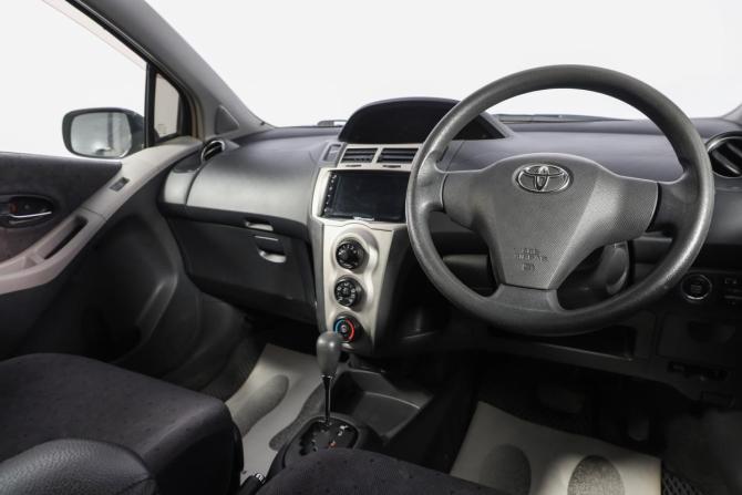 Toyota Vitz II (XP90) с пробегом 2008 года, цена 699 000 рублей, 170000 км, хэтчбек, Автокод Объявления