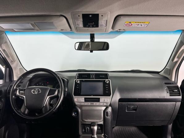 Toyota Land Cruiser Prado 150 Series Рестайлинг 2 с пробегом 2019 года, цена 4 949 000 рублей, 138300 км, внедорожник, Автокод Объявления