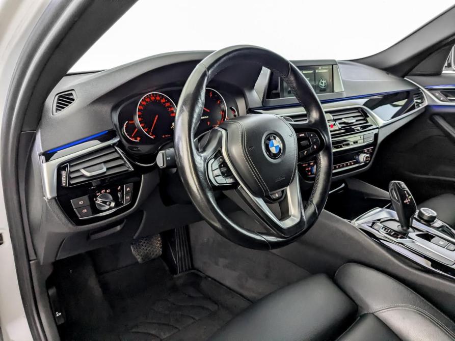 BMW 5 серии VII (G30/G31/G38) Москва  - изображение 15