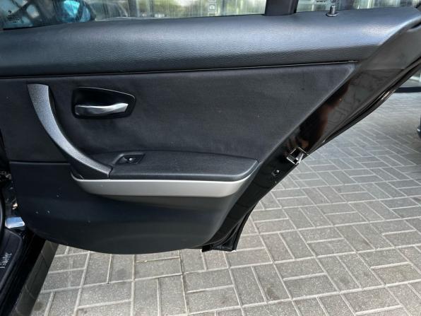 BMW 3 серии V (E90/E91/E92/E93) с пробегом 2007 года, цена 695 000 рублей, 323650 км, седан, Автокод Объявления