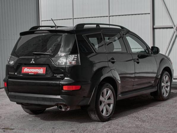 Mitsubishi Outlander II Рестайлинг с пробегом 2011 года, цена 1 240 000 рублей, 187037 км, внедорожник, Автокод Объявления
