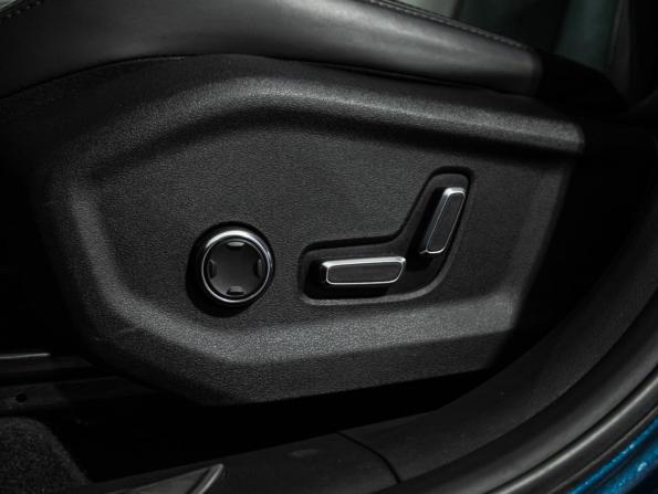 Geely Monjaro I с пробегом 2024 года, цена 3 229 700 рублей, 69654 км, внедорожник, Автокод Объявления