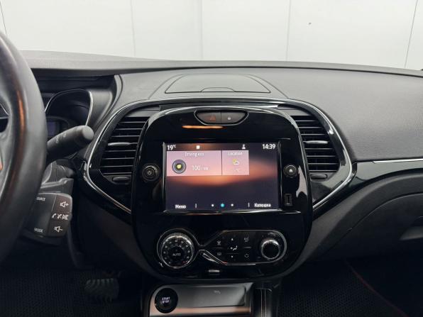 Renault Kaptur I Рестайлинг с пробегом 2020 года, цена 1 529 000 рублей, 158429 км, внедорожник, Автокод Объявления