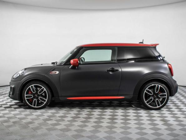 Mini Hatch III (F55/F56) Рестайлинг с пробегом 2020 года, цена 2 770 000 рублей, 66950 км, хэтчбек, Автокод Объявления