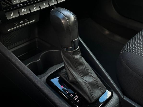 Volkswagen Polo VI с пробегом 2020 года, цена 1 729 300 рублей, 68441 км, лифтбек, Автокод Объявления