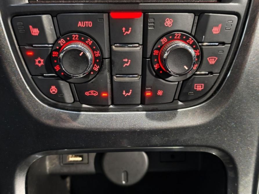 Opel Astra J Рестайлинг Курск  - изображение 12