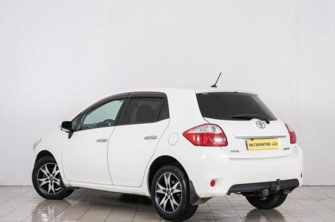 Toyota Auris I Рестайлинг с пробегом 2010 года, цена 879 000 рублей, 180000 км, хэтчбек, Автокод Объявления
