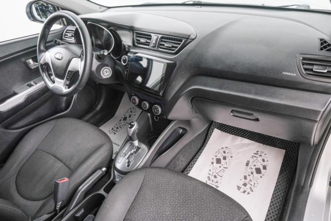 Kia Rio III с пробегом 2015 года, цена 799 000 рублей, 254000 км, хэтчбек, Автокод Объявления
