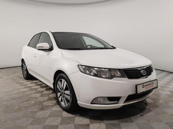 Kia Cerato II с пробегом 2012 года, цена 799 000 рублей, 201818 км, хэтчбек, Автокод Объявления