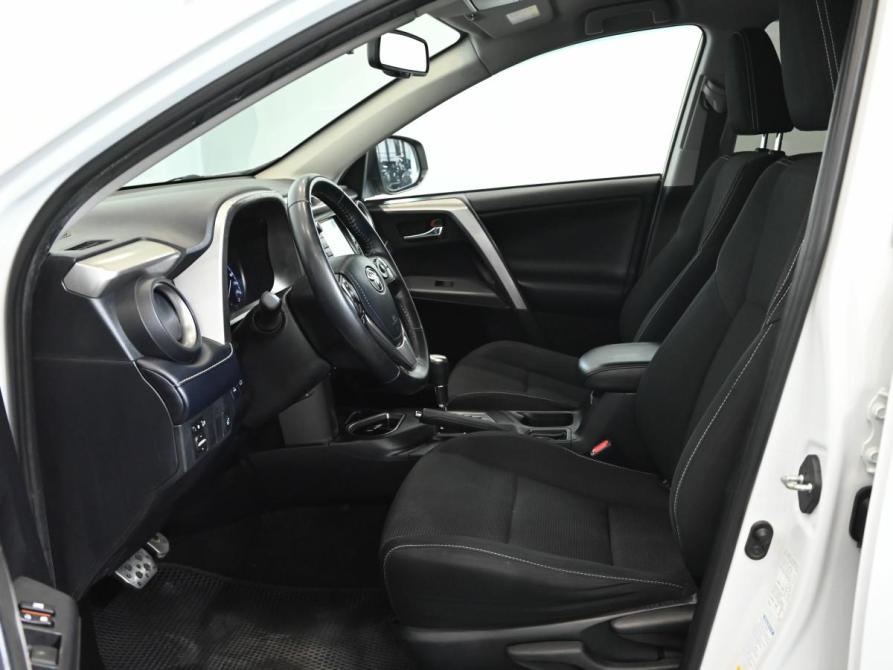 Toyota RAV4 IV (XA40) Рестайлинг Екатеринбург  - изображение 9