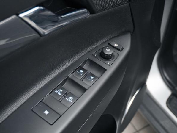 Opel Antara I Рестайлинг с пробегом 2012 года, цена 870 000 рублей, 175000 км, внедорожник, Автокод Объявления