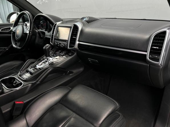 Porsche Cayenne II (958) с пробегом 2013 года, цена 2 742 900 рублей, 258861 км, внедорожник, Автокод Объявления