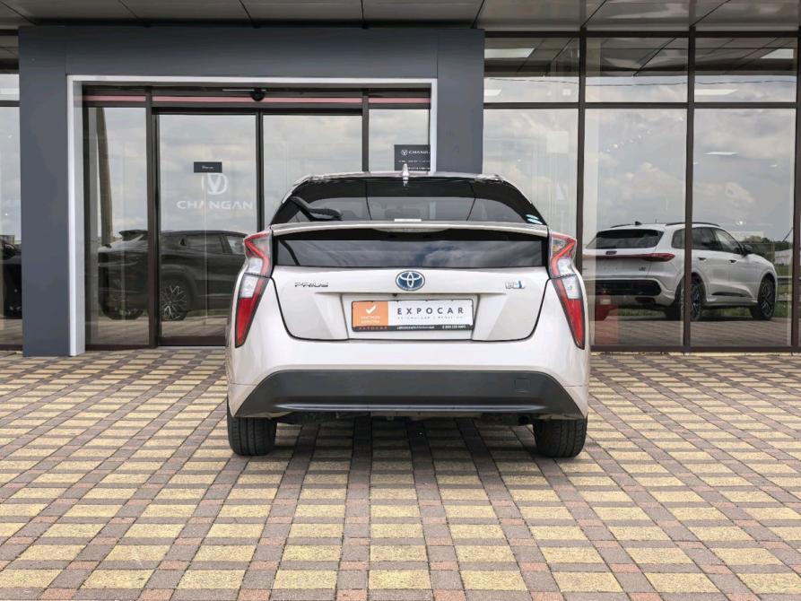 Toyota Prius IV (XW50) Краснодар  - изображение 6