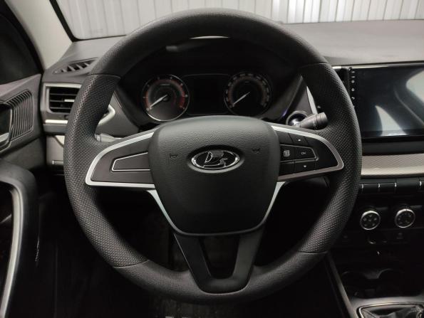 Lada (ВАЗ) Vesta I Рестайлинг (NG) с пробегом 2023 года, цена 990 000 рублей, 17192 км, седан, Автокод Объявления