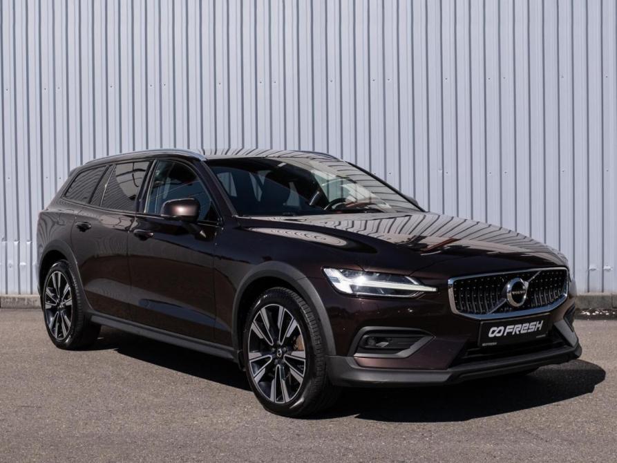 Volvo V60 Cross Country II Сочи  - изображение 1