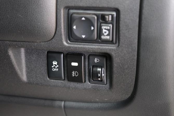Nissan March IV (K13) Рестайлинг с пробегом 2018 года, цена 879 000 рублей, 150000 км, хэтчбек, Автокод Объявления