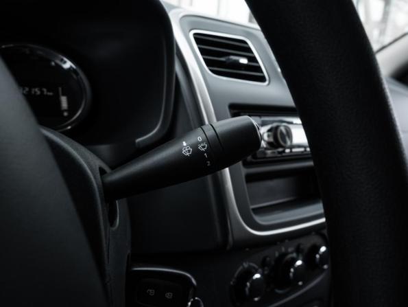 Renault Logan II Рестайлинг с пробегом 2019 года, цена 1 017 600 рублей, 32157 км, седан, Автокод Объявления