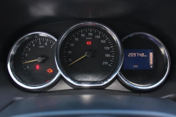 Renault Duster I Рестайлинг с пробегом 2015 года, цена 1 017 000 рублей, 209747 км, внедорожник, Автокод Объявления