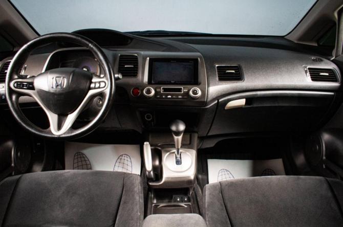Honda Civic VIII Рестайлинг с пробегом 2009 года, цена 999 000 рублей, 312000 км, седан, Автокод Объявления